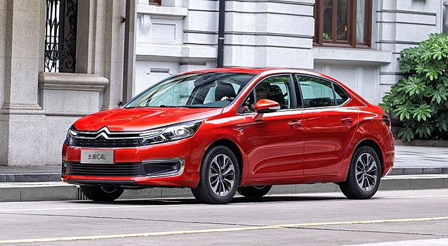 Сегодня стартуют продажи модернизированного седана Citroen C4