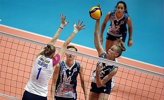 "Динамо-Ак Барс" в трех сетах обыграло краснодарское "Динамо"