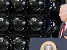 США задумали замедлить поставки оружия на Украину