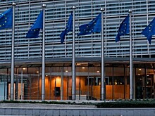 СМИ: 12-й пакет санкций ЕС против РФ подразумевает ограничения на $5,3 млрд