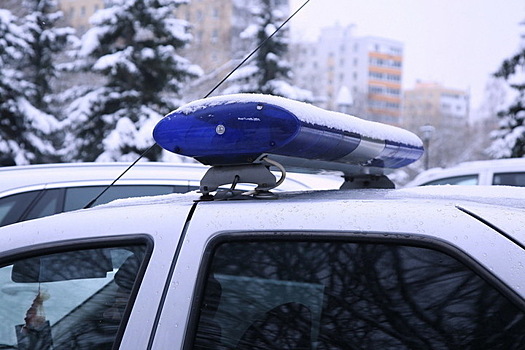 Школьный автобус столкнулся с бензовозом в российском регионе