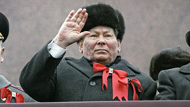 Как последний участник «гонки на лафетах» стал героем антисоветских анекдотов