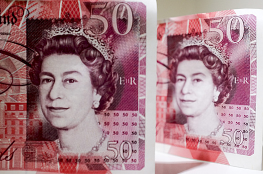 Британскому фунту предрекли резкое падение