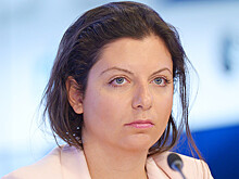 Порошенко довел Симоньян до слез