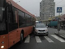 На ул. Горького из-за ДТП с автобусом перекрыта часть дороги