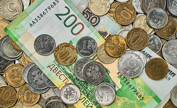 «Вдруг мы купили 48 квартир»: отец Алисы Тепляковой пытается получить субсидию в 28 миллионов рублей