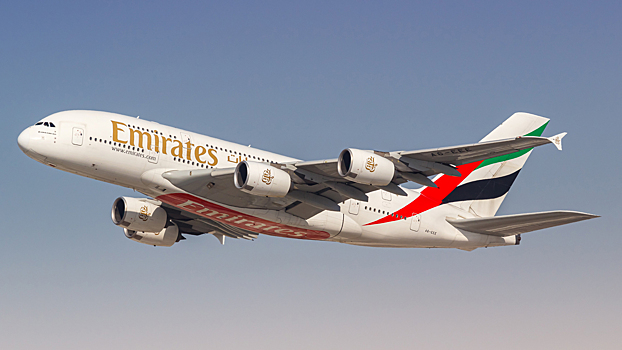 Emirates ужесточает правила: что россиянам нужно знать о пауэрбанках на борту