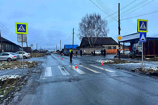 На Урале водитель отвлекся на разговор и насмерть сбил школьницу на переходе