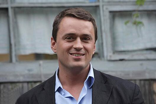 Любвеобильный актер Никита Зверев 3 раза был женат, но счастье так и не обрел