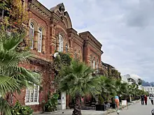 Новый глава Абхазии начал искать деньги на электричество из России