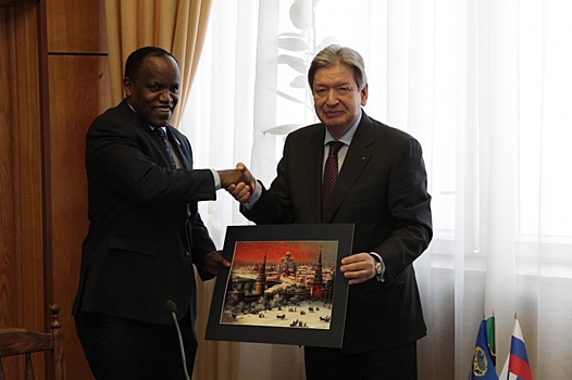 МГТУ ГА в САО посетил Посол Республики Танзания