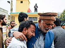 РИА Новости: трое нападавших ворвались в мечеть в Исламабаде перед взрывом