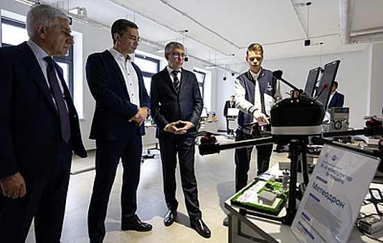 Челябинский школьник победил в конкурсе с проектом метеодрона