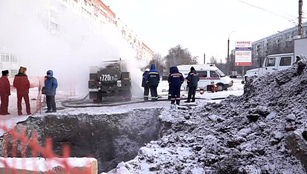 Полярный холод устроил проверку ЖКХ и дорогам: аварийные бригады работают круглосуточно