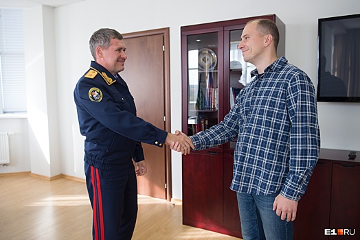 «В производстве много нераскрытых резонансных дел»: интервью с новым главой свердловского СКР