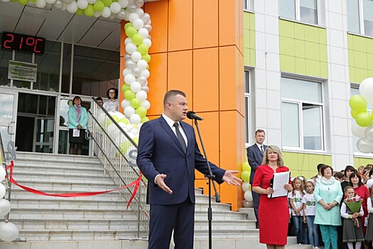 В регионах России в День знаний открылись 79 современных школ
