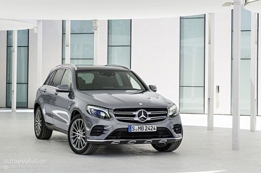 Mercedes-Benz — мировой лидер премиального авторынка в 2017 году