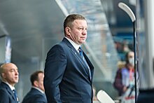 «Нефтехимик» продлил контракт с главным тренером команды Леонтьевым до 2027 года