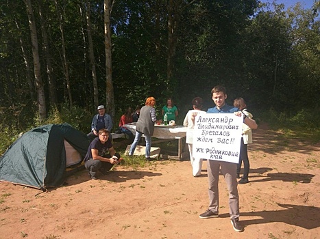 Палатки вместо квартир. Обманутые дольщики добились встречи с властями Удмуртии