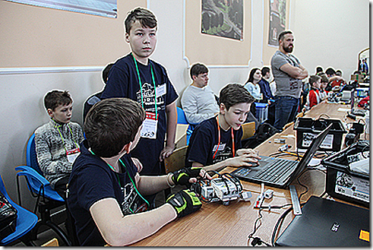 В Калининграде провели робототехнический фестиваль