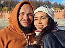 Оксана Самойлова намекнула на пятую беременность