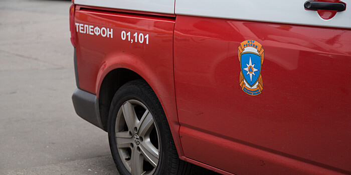 Прокуратура начала проверку после пожара в торговых павильонах в Астрахани