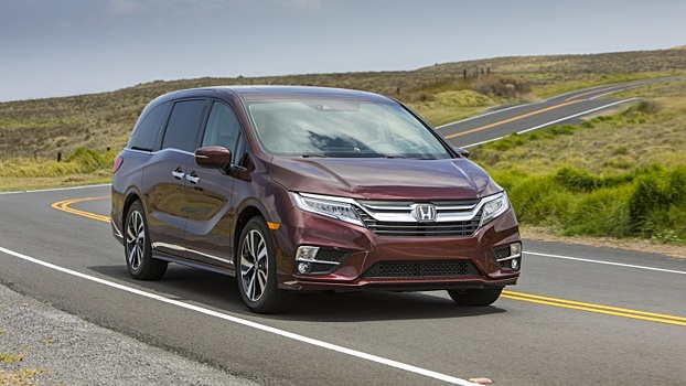 Названы официальные цены минивэна Honda Odyssey нового поколения