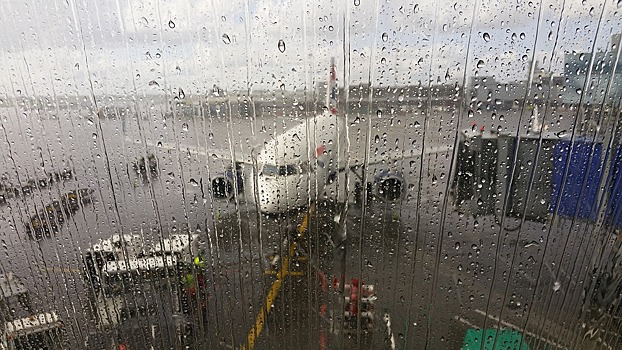 Выбраться из Чегдомына на самолете не позволяет погода