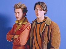 20 редких и неожиданных фотографий знаменитостей из 80–90‑х годов