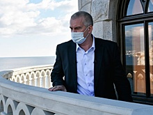 Аксенов пригрозил увольнением чиновникам