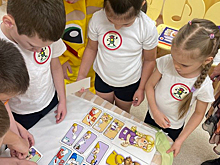 Детей Ноябрьска научили безопасному вождению самокатов и первой помощи на дорогах