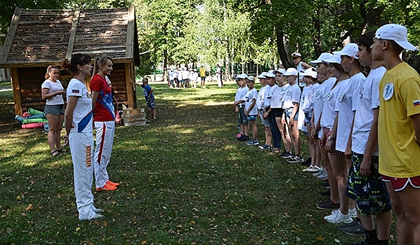 В санатории имени Дзержинского дети стали участниками проекта «Час с чемпионом»