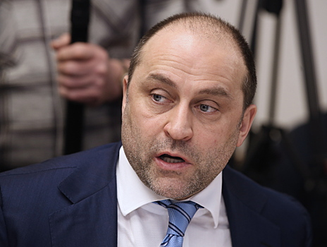 Депутат Свищев призвал усилить контроль за строительством спортобъектов