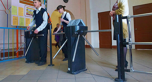 В школах Астрахани внедрили систему распознавания лиц