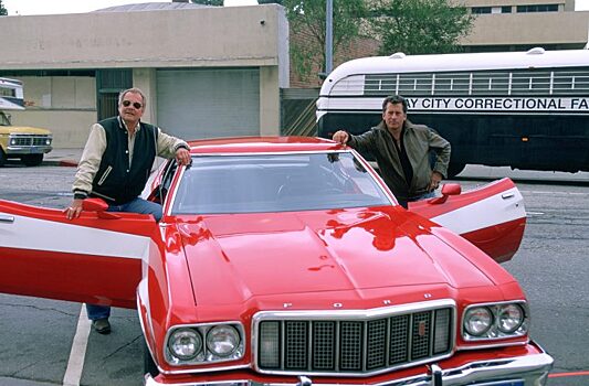 Легендарный автомобиль Гран Торино из сериала “Старски и Хатч”