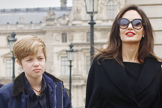 "Пора к мозгоправу": Водонаева высказалась о Джоли