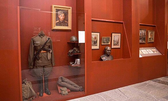 Выставка "Живая летопись войны" открылась в Музее Победы