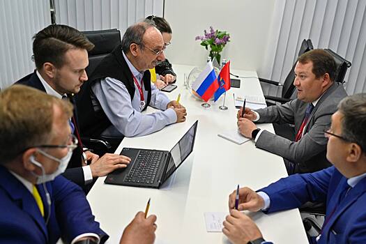 Администрация Тамбовской области и фирма "1С" заключили соглашение о сотрудничестве в области информационных технологий