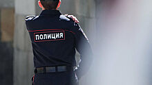 Пьяный мужчина напал с ножом на полицейского в Москве