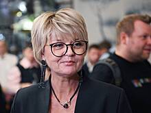Дочь Владимира Меньшова решила закрыть киностудию отца