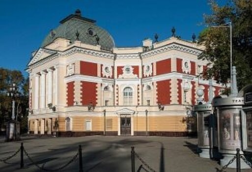 Иркутский драматический театр закрыт для массового посещения