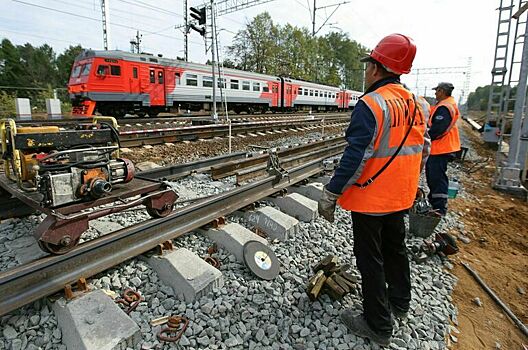 Профстандарт для контролирующих объекты на железной дороге предложили обновить