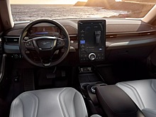 Обновление Ford Mustang Mach-E позволяет ручке громкости контролировать температуру на сенсорном экране