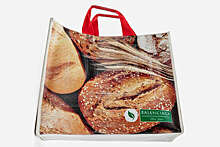 Бренд Balenciaga представил сумку с изображением хлеба почти за 300 тысяч рублей