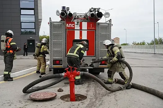 В Самаре 2 апреля на улице Ново-Садовой во время движения загорелся автомобиль