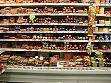 В Омске подскочили цены на колбасу