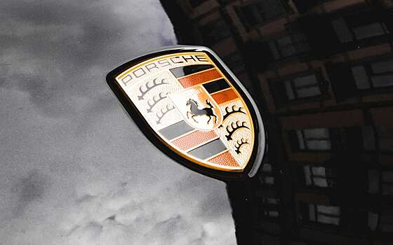 Porsche до сих пор не ушла из России: причина достаточно необычна