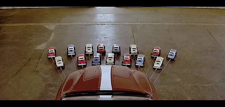 Как игрушки тянут реальную машину