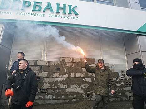 Володин не дал спикеру ПА ОБСЕ сменить тему при разговоре о погромах банков на Украине