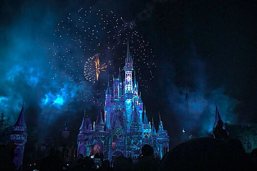 Disney+ решил не выпускать уже снятый сериал по роману Жюля Верна